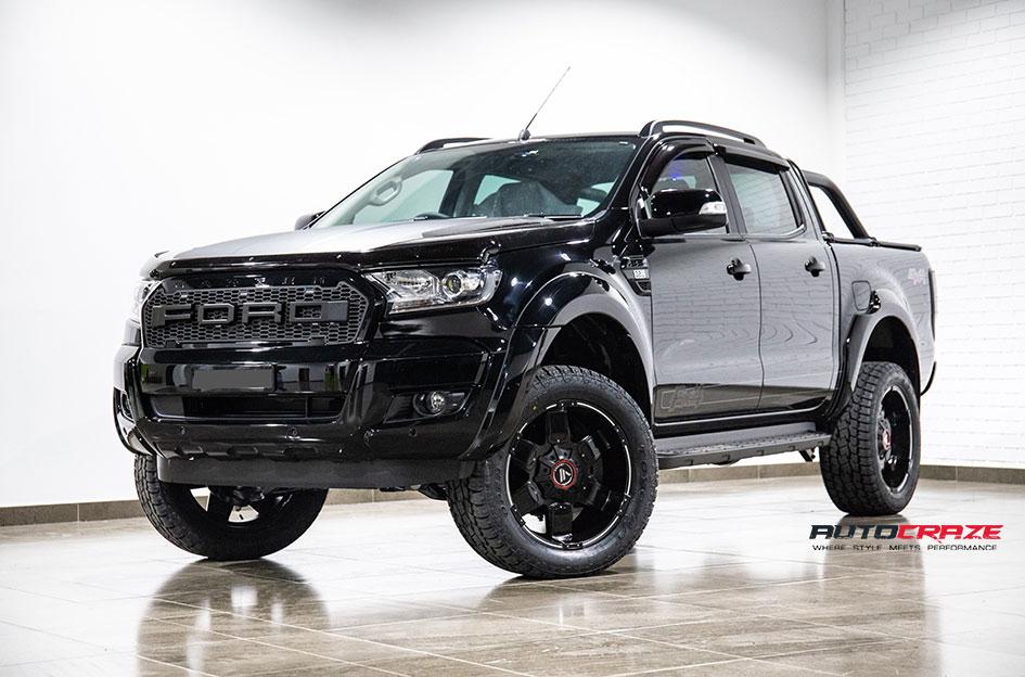 FORD RANGER AB811 SATIN BLACK GLOSS INSERTS